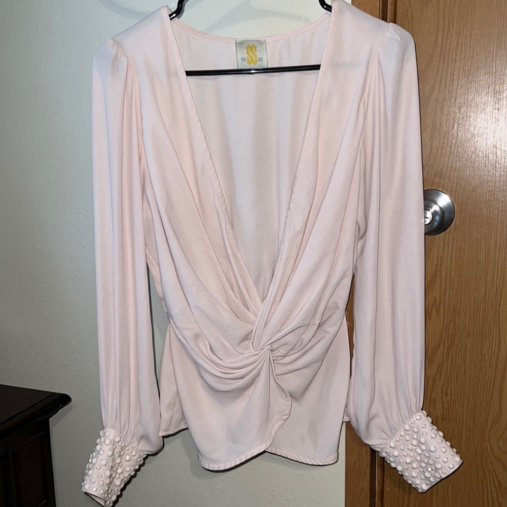 Beautiful Blush beaded Cuff Blouse